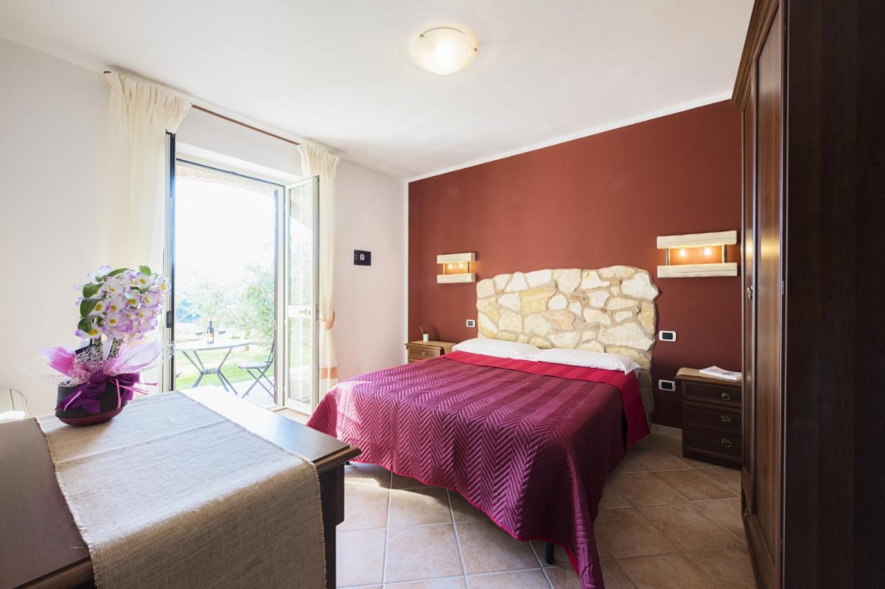מרסיליאנה Agriturismo Il Fontanile מראה חיצוני תמונה